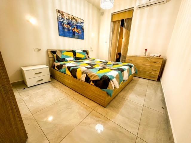 Апартаменты Sliema Jacuzzi Flat Экстерьер фото
